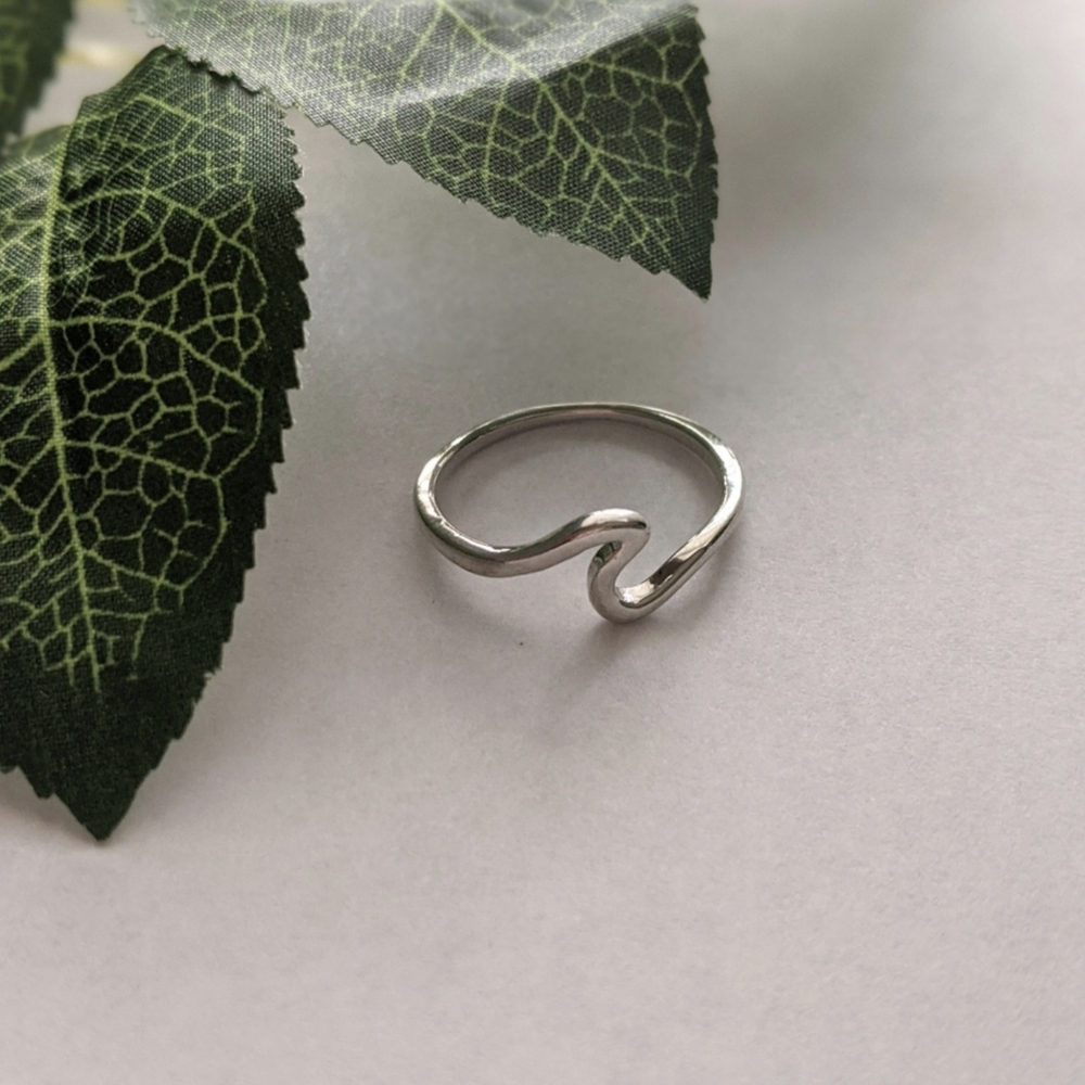 Silver Ocean Wave Ring